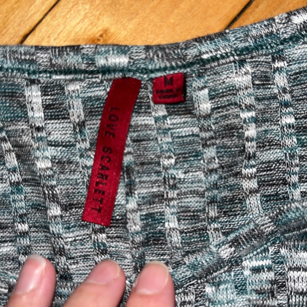 Sweater - Picture 3 of 3